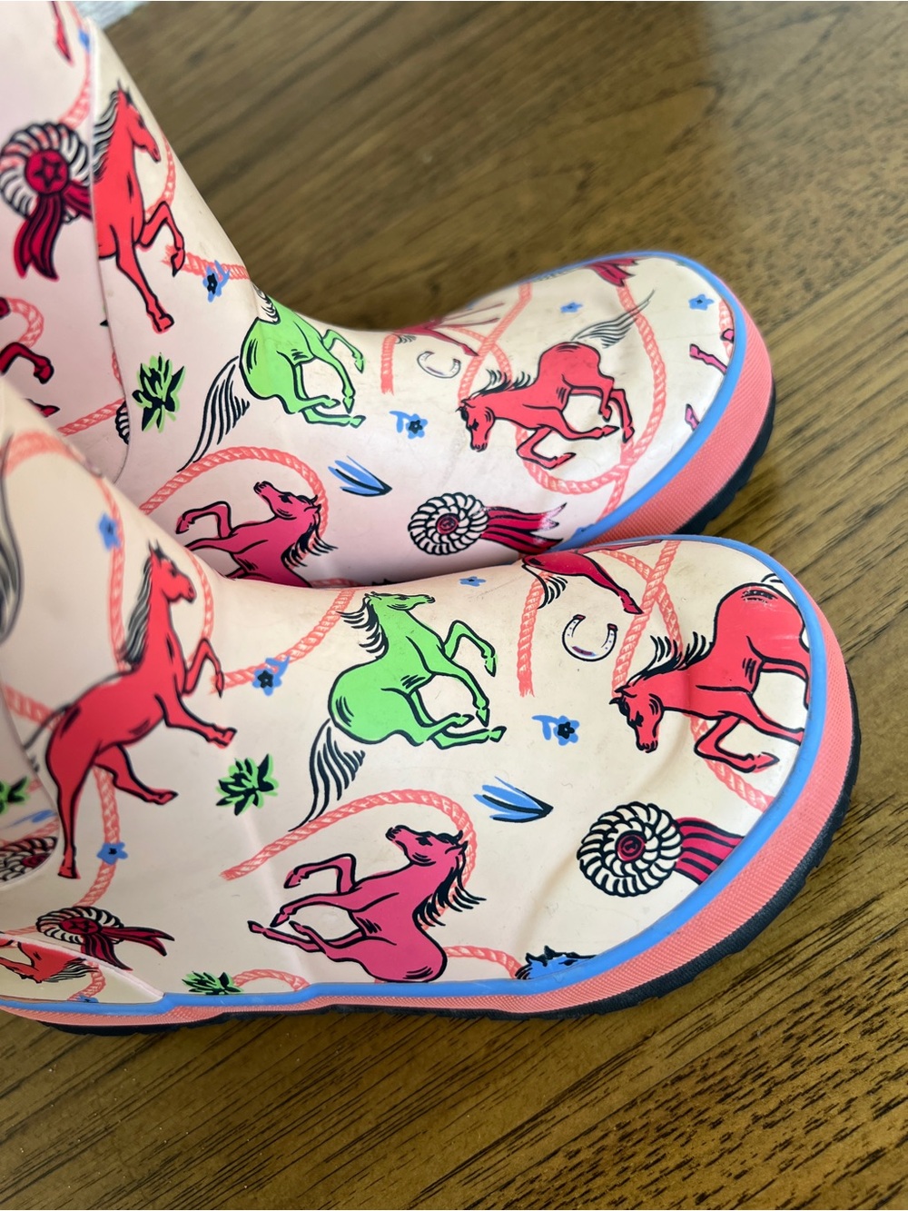 EUC Girls Pink Horse Bogs Rain Boots - 11 - Picture 3 of 11